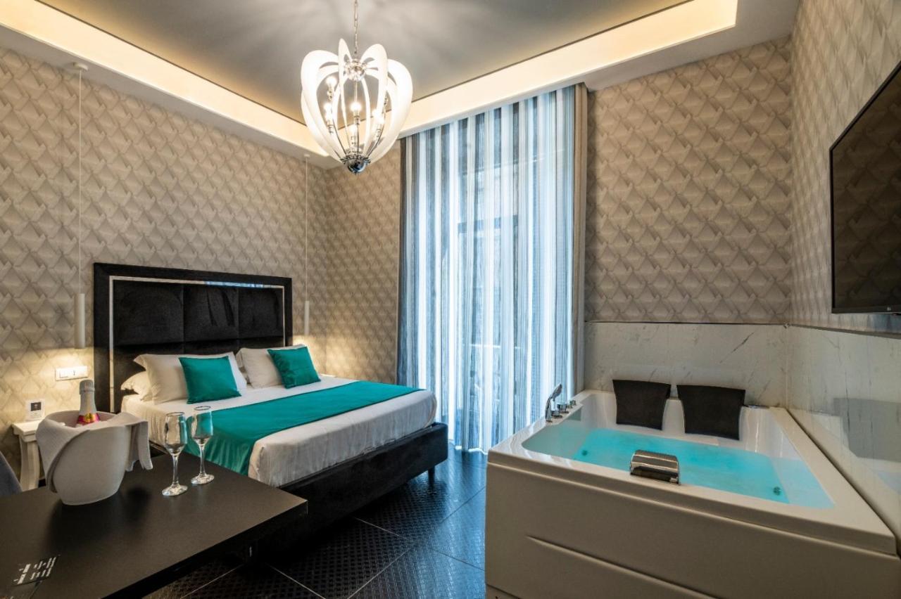 Sole Luxury Napels